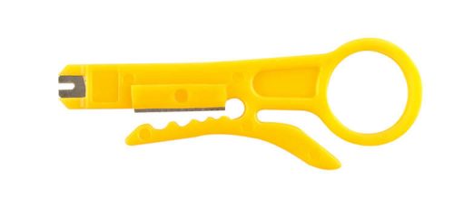 Kábelszerelő szerszámkészlet (krimpelő, présszerszám, RJ 45 dugó, lehúzó, lapos csavarhúzó, kereszt)