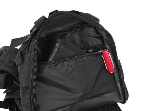 Fekete kis katonai hátizsák, 44 x 28 x 16 cm