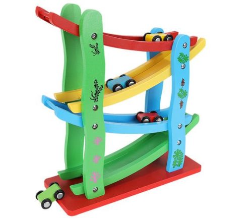 Fából készült autós játék csúszópálya