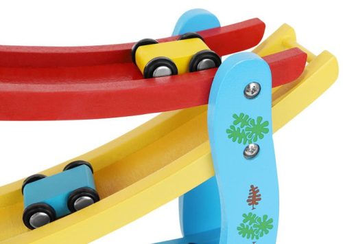 Fából készült autós játék csúszópálya