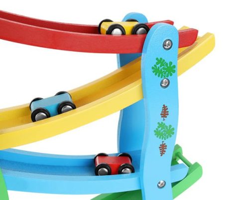 Fából készült autós játék csúszópálya