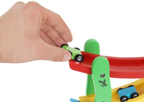 Fából készült autós játék csúszópálya