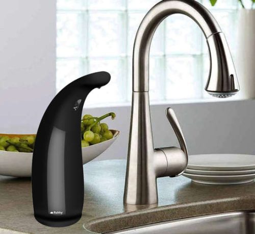 Fekete érintésmentes szappanadagoló