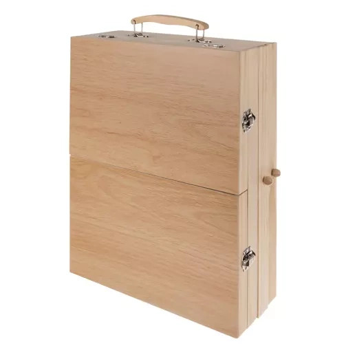 83 db-os festékkészlet egy bőröndben