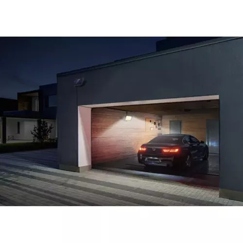 120 COB LED-es különálló napelemes reflektor, mozgásérzékelővel, IP67