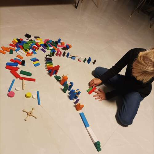 Fa dominó, 360 darabos