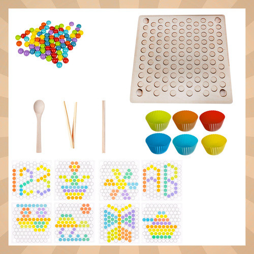 Fából készült kirakós színes gyöngyökkel, motorikus készségek fejlesztéséhez