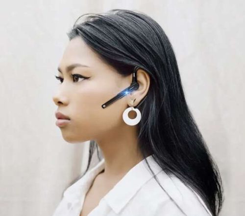 2-az-1ben headset + power bank, akár 180 óra készenléti idő