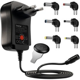   Univerzális tápegység Izoxis 30W, 3-12V USB, 6 cserélhető csatlakozóval