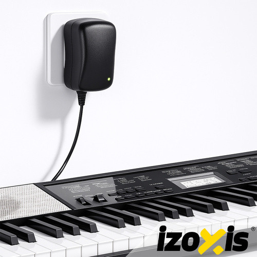 Univerzális tápegység Izoxis 30W, 3-12V USB, 6 cserélhető csatlakozóval