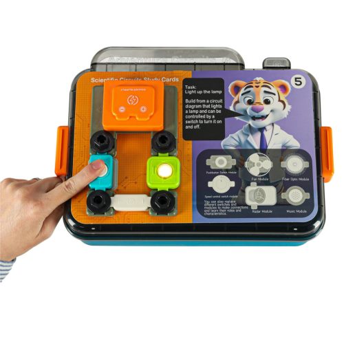 Kis villanyszerelő oktatási készlet 12 kártya 58 elem