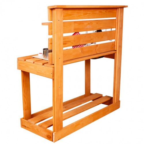 Hátsó udvar sár konyha fából készült kiegészítőkkel