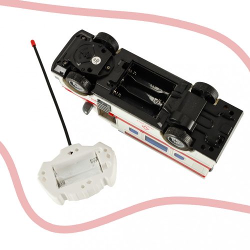 Gyermek mentőautó távirányítós fények hangja 1:30