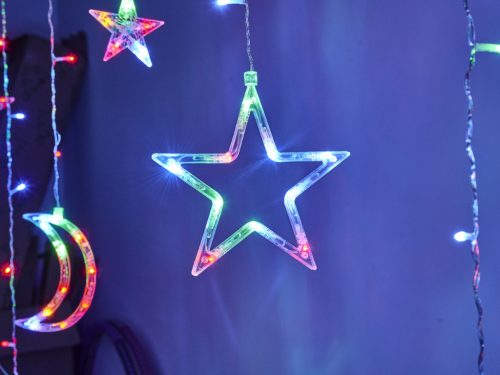 LED hold függöny fényei csillagok 2.5m 138LED többszínű 138LED