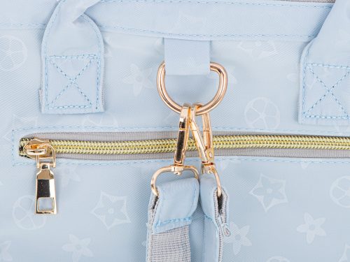 Pelenkázó táska hátizsák és cumisüvegek kék