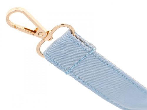 Pelenkázó táska hátizsák és cumisüvegek kék